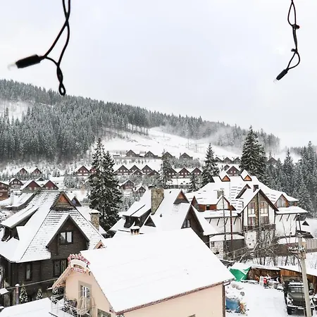 Перлина Карпатських Гір Gæstehus Bukovel