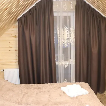 Casa de hóspedes Перлина Карпатських Гір Bukovel